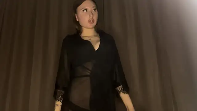 DivaRay online show from December 4, 2025, 10:25 am