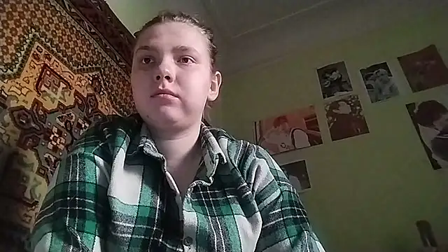 KikiBang online show from March 16, 2026, 10:19 am