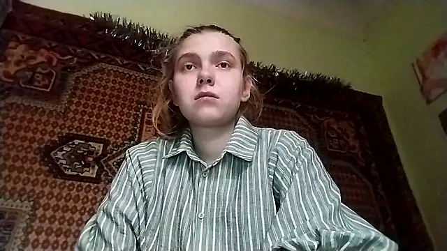 KikiBang online show from December 21, 2025, 10:17 am