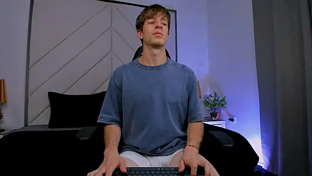 Ostin Saints online show from January 6, 2026, 8:02 pm