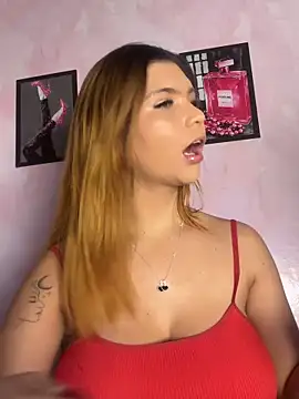 melyssaa23 online show from April 19, 2026, 3:24 pm