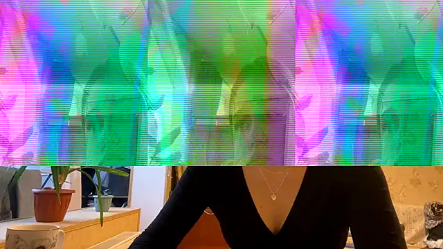 Malley Saunds online show from December 3, 2025, 7:08 am