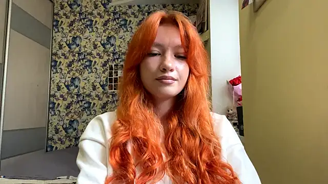 Snapshot of NamiSerene chatting on November 20, 2025, 10:16 am NamiSerene online show from November 20, 2025, 10:16 am