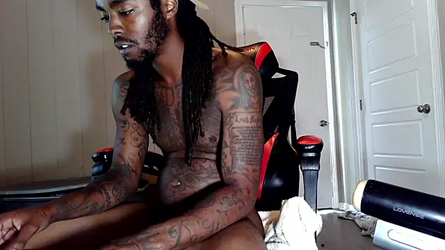 Snapshot of TattedRasta2x0 chatting on May 23, 2026, 12:48 pm TattedRasta2x0 online show from May 23, 2026, 12:48 pm