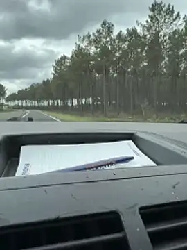 Snapshot of Damien40160 chatting on April 3, 2026, 10:54 am Damien40160 online show from April 3, 2026, 10:54 am