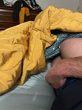 Snapshot of Damien40160 chatting on April 4, 2026, 7:20 pm Damien40160 online show from April 4, 2026, 7:20 pm