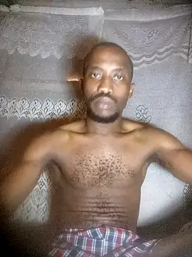 shortone01 online show from November 28, 2025, 7:58 pm