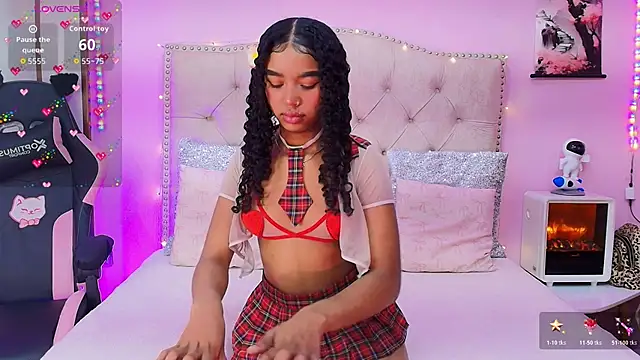 Naom star87 online show from February 9, 2026, 7:12 pm