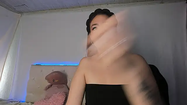 stanandrose  online show from February 14, 2026, 5:40 am