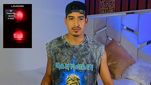 Snapshot of ken_blakerr chatting on November 21, 2025, 6:07 pm ken blakerr online show from November 21, 2025, 6:07 pm