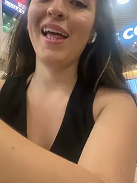 Little  Danni1 online show from May 22, 2026, 11:58 pm