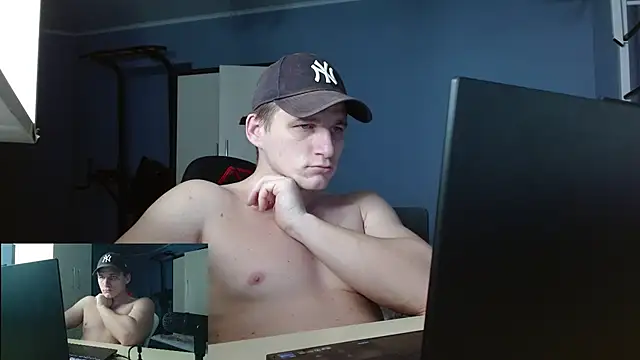 Poliglotjoe1 online show from January 18, 2026, 8:56 pm