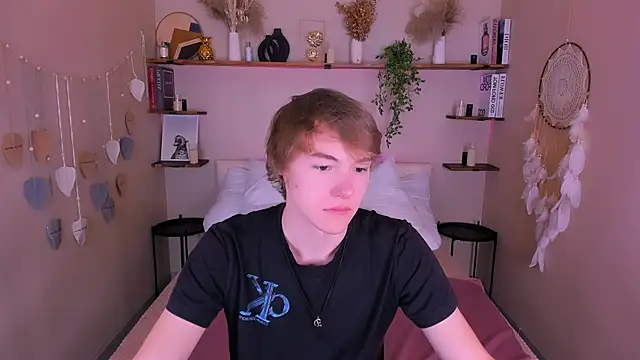 Snapshot of DonaldWoon chatting on November 27, 2025, 12:38 pm DonaldWoon online show from November 27, 2025, 12:38 pm