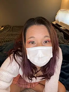 Snapshot of nana_na425 chatting on November 28, 2025, 11:27 pm nana na425 online show from November 28, 2025, 11:27 pm