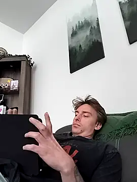 TexasTweaker26 online show from February 11, 2026, 6:19 pm