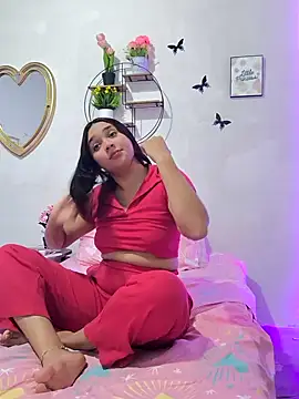 Snapshot of aymy2026 chatting on November 24, 2025, 3:50 am aymy2026 online show from November 24, 2025, 3:50 am