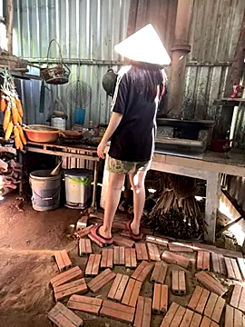 Snapshot of XndSeraphina chatting on November 27, 2025, 2:34 am XndSeraphina online show from November 27, 2025, 2:34 am