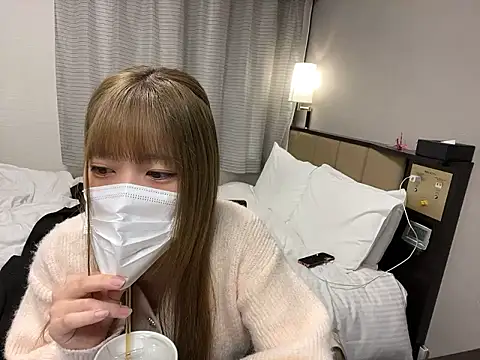 Snapshot of binyu_rua chatting on December 3, 2025, 2:49 pm binyu rua online show from December 3, 2025, 2:49 pm