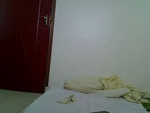 BellaStormi online show from November 23, 2025, 4:11 am