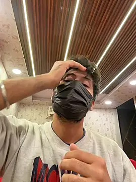 Snapshot of KabirDickhead chatting on December 1, 2025, 1:34 pm KabirDickhead online show from December 1, 2025, 1:34 pm