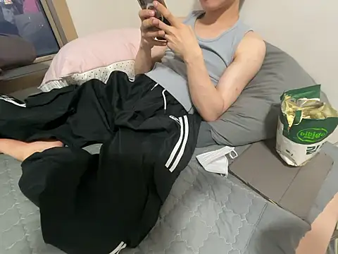   kim online show from June 7, 2026, 11:48 am