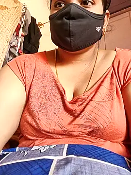 Paru Tamil Ponnu online show from November 22, 2025, 4:55 am