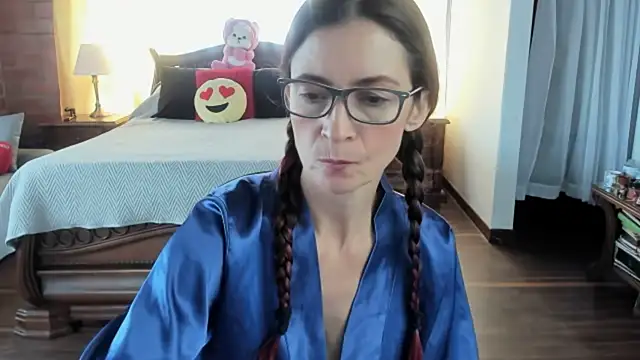 Charlotte-Willson online show from March 31, 2026, 2:52 pm