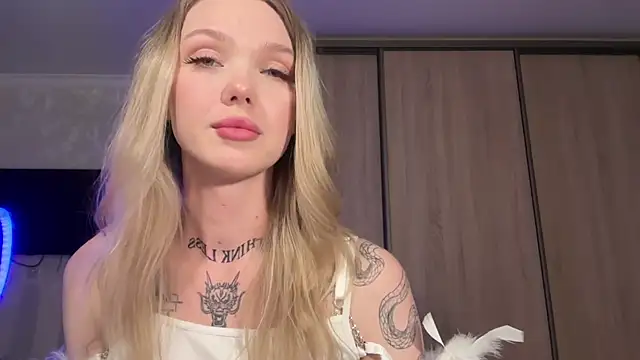 Amelly 04Sun online show from November 29, 2025, 6:08 pm