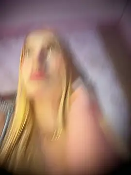 valeryfox   online show from February 28, 2026, 1:11 pm