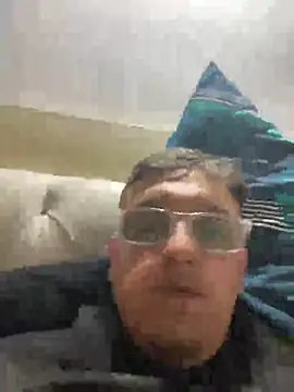 lukas Paz online show from August 1, 2026, 7:28 am