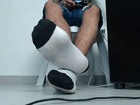 master Tripa online show from December 5, 2025, 2:10 am