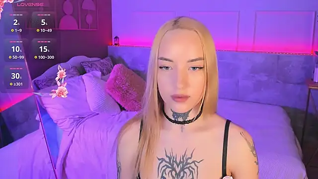 MarquiseMuse online show from February 27, 2026, 5:29 am