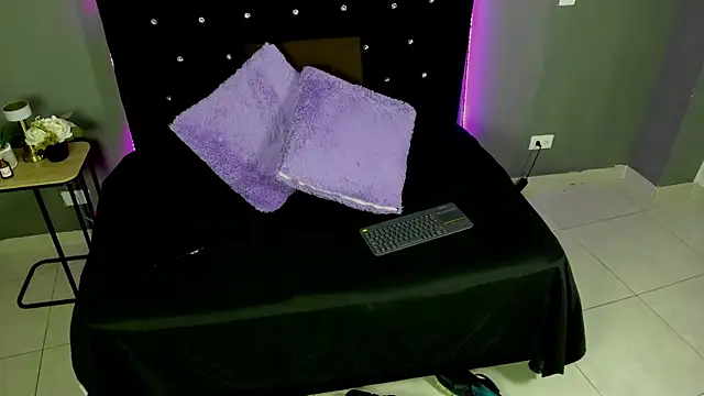 eren jeager online show from April 19, 2026, 1:39 am