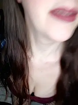 LaylaLucis online show from January 18, 2026, 1:31 am