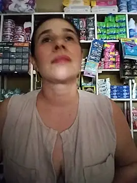 MIA-LARIOS online show from May 31, 2026, 10:32 pm