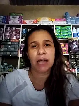 MIA-LARIOS online show from April 18, 2026, 10:54 pm