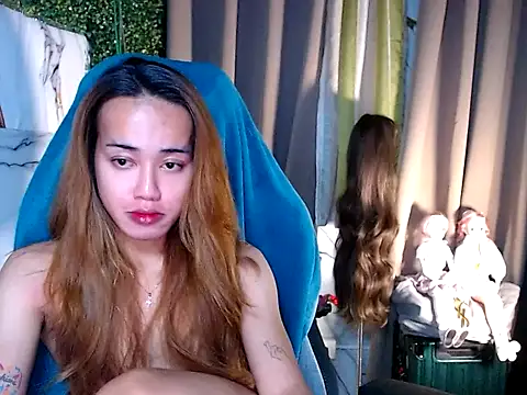 imadriana12 online show from January 14, 2026, 10:46 pm