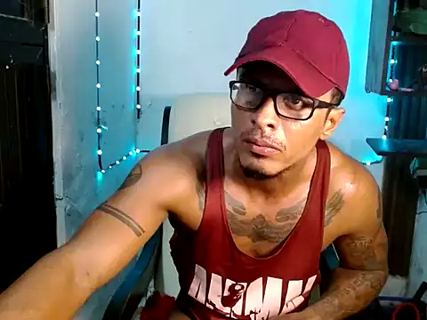 bigblackmen117uncs online show from December 5, 2025, 2:43 am