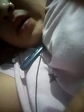 Priya 089 online show from April 18, 2026, 7:58 pm