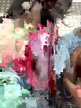 Snapshot of Lovely--girl chatting on May 20, 2026, 4:53 am Lovely--girl online show from May 20, 2026, 4:53 am