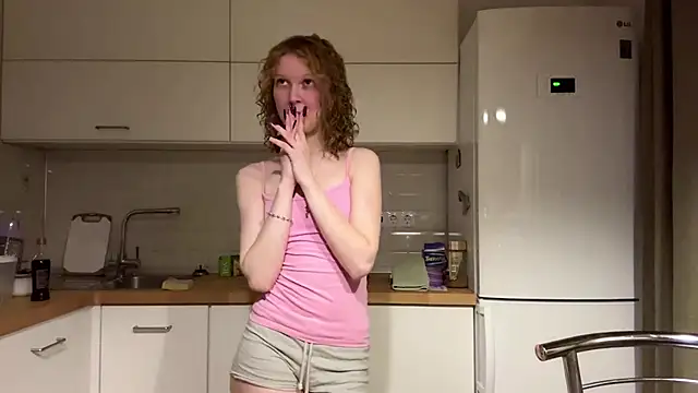 ElfriedaZwack online show from January 9, 2026, 4:47 pm