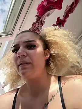 Snapshot of CrazyJessika chatting on May 14, 2026, 3:09 pm CrazyJessika online show from May 14, 2026, 3:09 pm