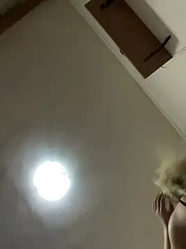 CrazyJessika online show from April 19, 2026, 10:38 am