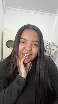 Snapshot of princezzc chatting on December 14, 2025, 11:21 pm princezzc online show from December 14, 2025, 11:21 pm