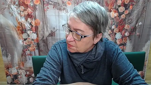 OlgaLuck online show from March 25, 2026, 6:24 am