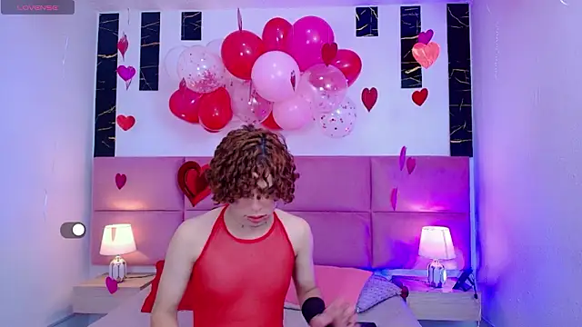 Skyee angel online show from February 13, 2026, 9:26 pm