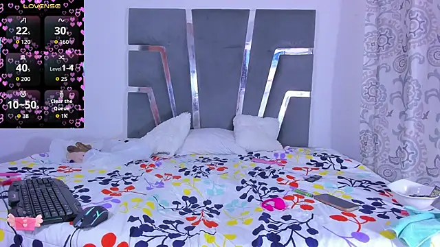 Snapshot of princess_sharon_ chatting on November 24, 2025, 3:39 am princess sharon online show from November 24, 2025, 3:39 am