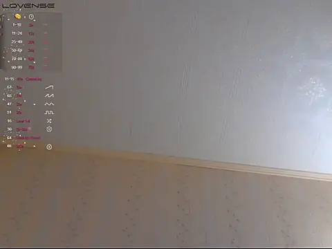 LustfulSarah online show from November 14, 2025, 7:01 am