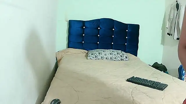 ashleey palmer online show from March 6, 2026, 10:54 am