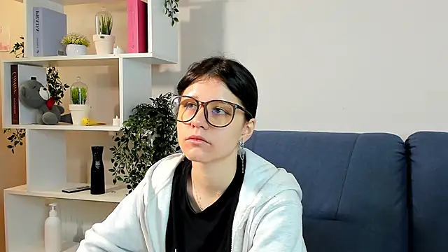 Snapshot of ShanaHearns chatting on November 29, 2025, 7:30 am ShanaHearns online show from November 29, 2025, 7:30 am